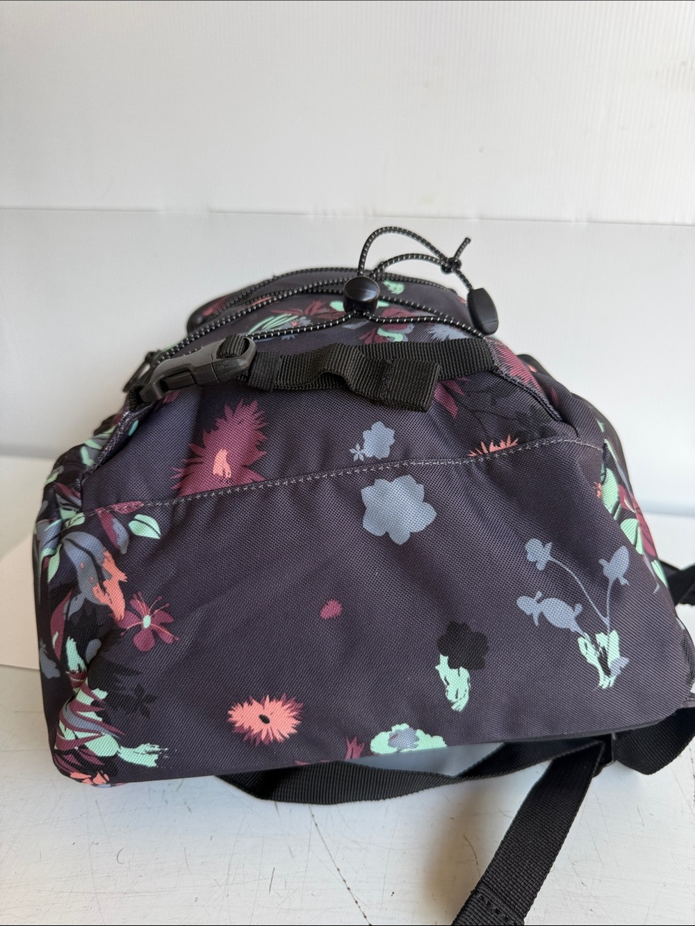 DaKine Grom 13L Backpack Perennial Floral Day Pack Skate Skateboard UNISEX - Picture 6 of 9